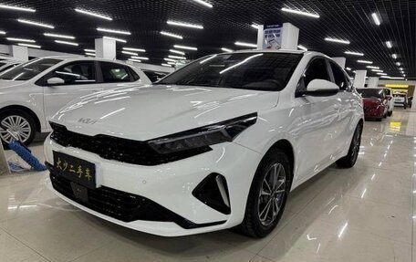 KIA K3, 2024 год, 1 600 000 рублей, 2 фотография