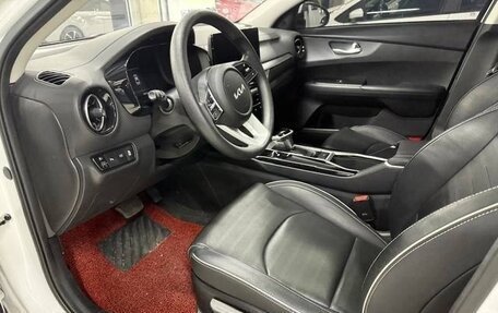 KIA K3, 2024 год, 1 600 000 рублей, 5 фотография
