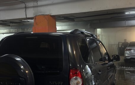 Chevrolet Niva I рестайлинг, 2016 год, 645 000 рублей, 5 фотография