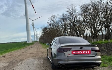 Audi A4, 2014 год, 1 600 000 рублей, 34 фотография