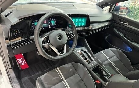 Volkswagen Golf VIII, 2023 год, 2 120 000 рублей, 8 фотография