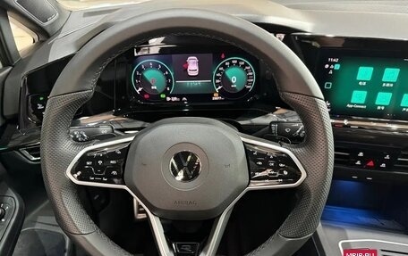 Volkswagen Golf VIII, 2023 год, 2 120 000 рублей, 9 фотография