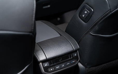 Toyota Highlander, 2026 год, 6 090 000 рублей, 29 фотография