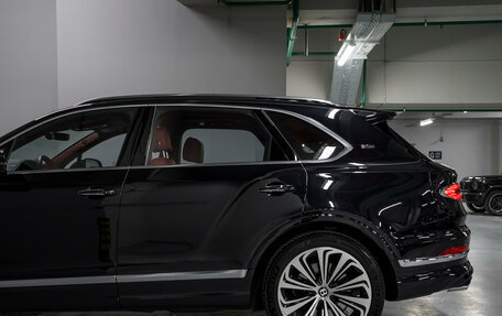 Bentley Bentayga I, 2020 год, 21 000 000 рублей, 13 фотография