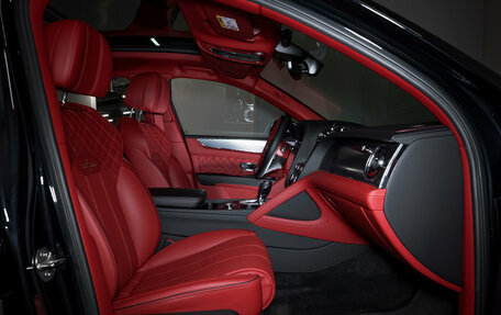 Bentley Bentayga I, 2020 год, 21 000 000 рублей, 25 фотография