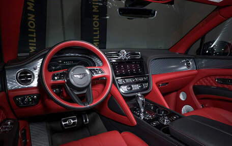 Bentley Bentayga I, 2020 год, 21 000 000 рублей, 36 фотография