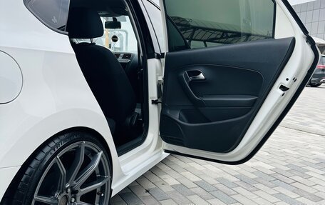 Volkswagen Polo VI (EU Market), 2011 год, 900 000 рублей, 9 фотография