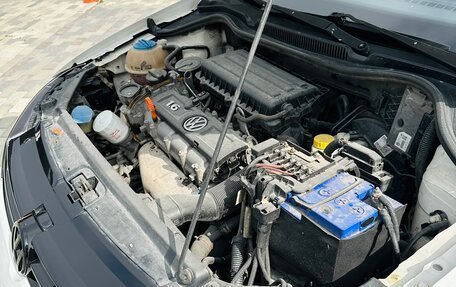 Volkswagen Polo VI (EU Market), 2011 год, 900 000 рублей, 23 фотография