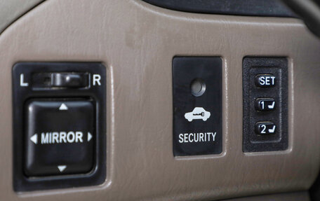 Lexus RX IV рестайлинг, 2000 год, 1 099 000 рублей, 9 фотография