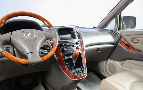 Lexus RX IV рестайлинг, 2000 год, 1 099 000 рублей, 10 фотография