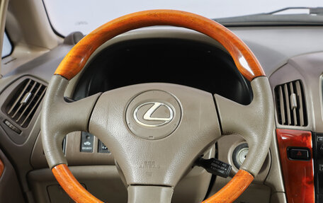 Lexus RX IV рестайлинг, 2000 год, 1 099 000 рублей, 11 фотография