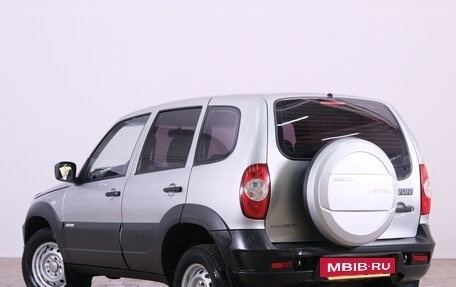 Chevrolet Niva I рестайлинг, 2013 год, 589 000 рублей, 5 фотография