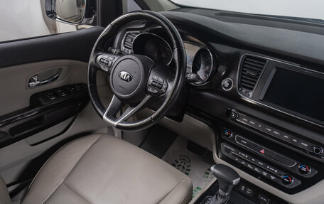 KIA Carnival III, 2019 год, 2 999 000 рублей, 9 фотография