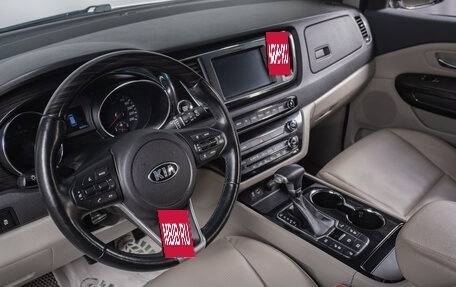 KIA Carnival III, 2019 год, 2 999 000 рублей, 8 фотография