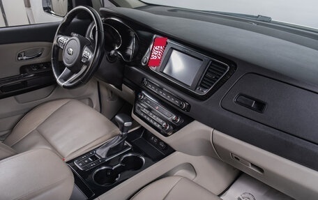 KIA Carnival III, 2019 год, 2 999 000 рублей, 16 фотография