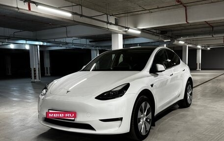 Tesla Model Y I, 2023 год, 4 690 000 рублей, 2 фотография