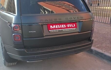 Land Rover Range Rover IV рестайлинг, 2020 год, 9 000 000 рублей, 3 фотография