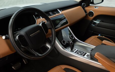 Land Rover Range Rover Sport II, 2021 год, 7 500 000 рублей, 10 фотография