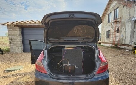 Hyundai Solaris II рестайлинг, 2016 год, 999 999 рублей, 7 фотография