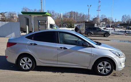 Hyundai Solaris II рестайлинг, 2014 год, 640 000 рублей, 5 фотография