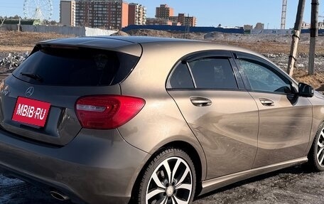 Mercedes-Benz A-Класс, 2013 год, 1 050 000 рублей, 3 фотография