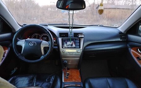 Toyota Camry, 2007 год, 1 050 000 рублей, 8 фотография
