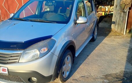 Renault Sandero I, 2014 год, 650 000 рублей, 2 фотография