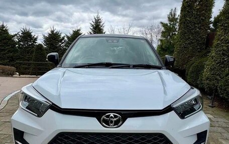 Toyota Raize I, 2021 год, 1 500 000 рублей, 6 фотография