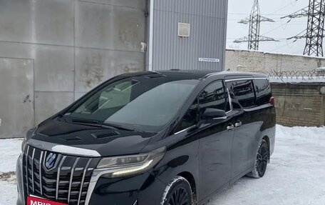 Toyota Alphard III, 2019 год, 6 300 000 рублей, 2 фотография
