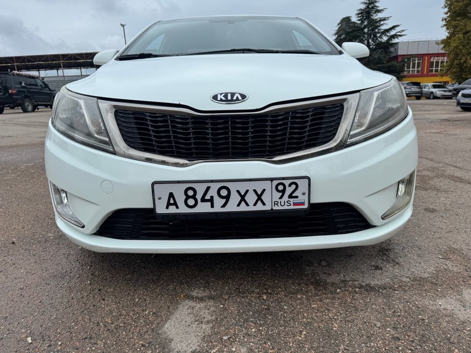 KIA Rio III, 2011 год, 929 999 рублей, 5 фотография
