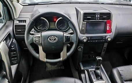 Toyota Land Cruiser Prado 150 рестайлинг 2, 2011 год, 2 540 000 рублей, 10 фотография