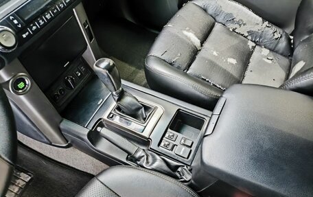 Toyota Land Cruiser Prado 150 рестайлинг 2, 2011 год, 2 540 000 рублей, 24 фотография