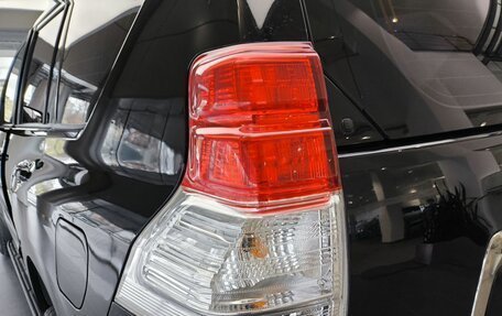 Toyota Land Cruiser Prado 150 рестайлинг 2, 2011 год, 2 540 000 рублей, 32 фотография