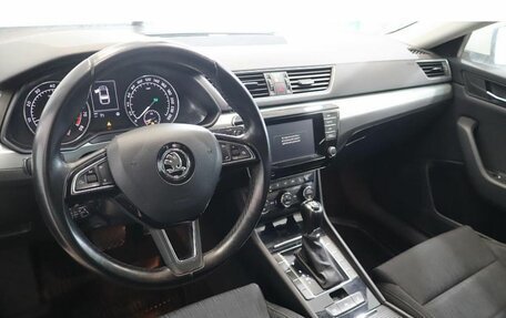 Skoda Superb III рестайлинг, 2015 год, 1 448 500 рублей, 6 фотография