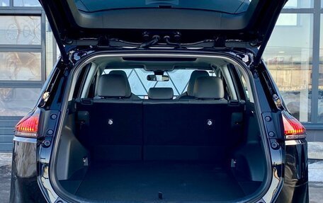 Toyota RAV4, 2025 год, 5 550 000 рублей, 7 фотография