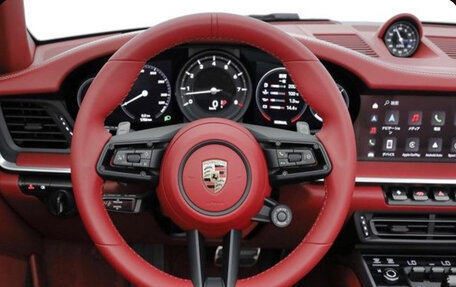 Porsche 911, 2022 год, 18 600 000 рублей, 11 фотография