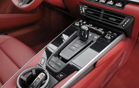 Porsche 911, 2022 год, 18 600 000 рублей, 14 фотография