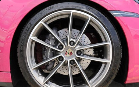 Porsche 911, 2022 год, 18 600 000 рублей, 16 фотография