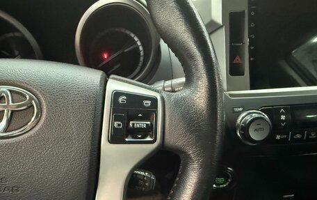 Toyota Land Cruiser Prado 150 рестайлинг 2, 2014 год, 3 325 000 рублей, 15 фотография