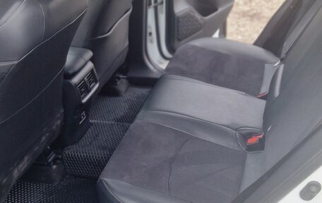 Toyota RAV4, 2020 год, 3 600 000 рублей, 4 фотография