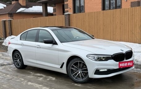 BMW 5 серия, 2018 год, 3 090 000 рублей, 11 фотография