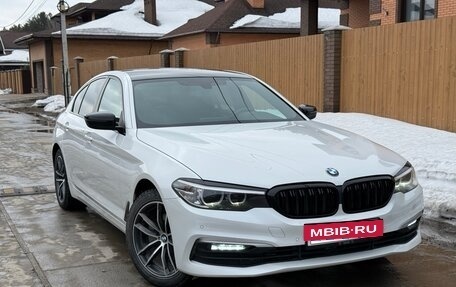 BMW 5 серия, 2018 год, 3 090 000 рублей, 10 фотография