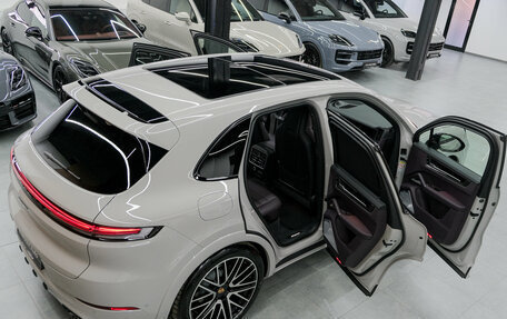 Porsche Cayenne III, 2025 год, 22 327 800 рублей, 5 фотография