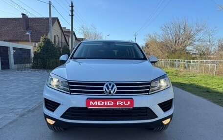 Volkswagen Touareg III, 2015 год, 3 295 000 рублей, 7 фотография