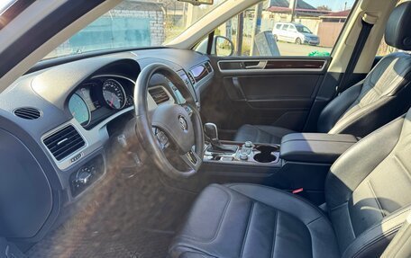 Volkswagen Touareg III, 2015 год, 3 295 000 рублей, 29 фотография