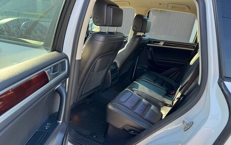 Volkswagen Touareg III, 2015 год, 3 295 000 рублей, 40 фотография