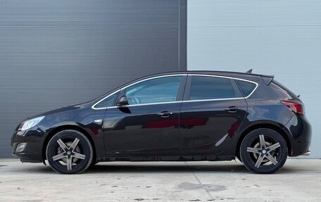 Opel Astra J, 2011 год, 730 000 рублей, 4 фотография