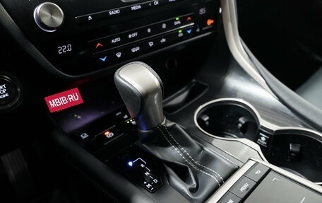 Lexus RX IV рестайлинг, 2019 год, 5 196 000 рублей, 12 фотография