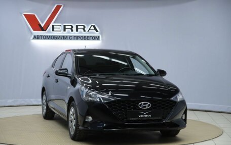 Hyundai Solaris II рестайлинг, 2021 год, 1 670 000 рублей, 3 фотография