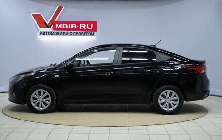 Hyundai Solaris II рестайлинг, 2021 год, 1 670 000 рублей, 8 фотография